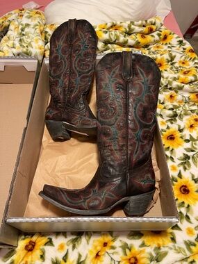 NEW NIB Old Gringo Diego Boots Brown Stitched Size 9